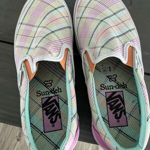 Ladies Slip on Vans
